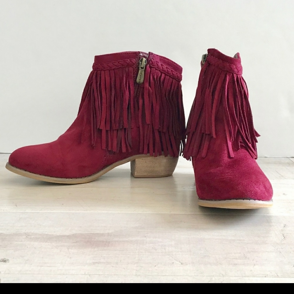 Bella Marie leather booties sz7 deep maroon